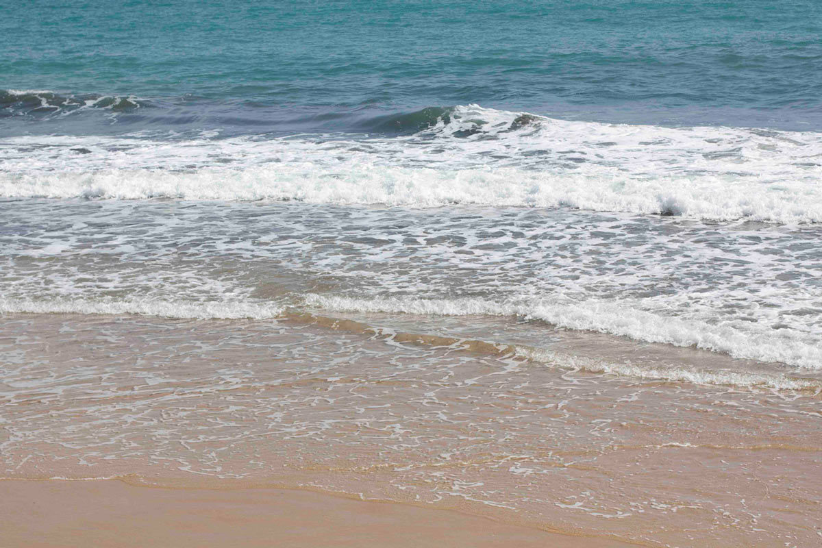 El Agua de Mar: Tu Aliado Secreto para Rendir al Máximo en Deportes de Resistencia